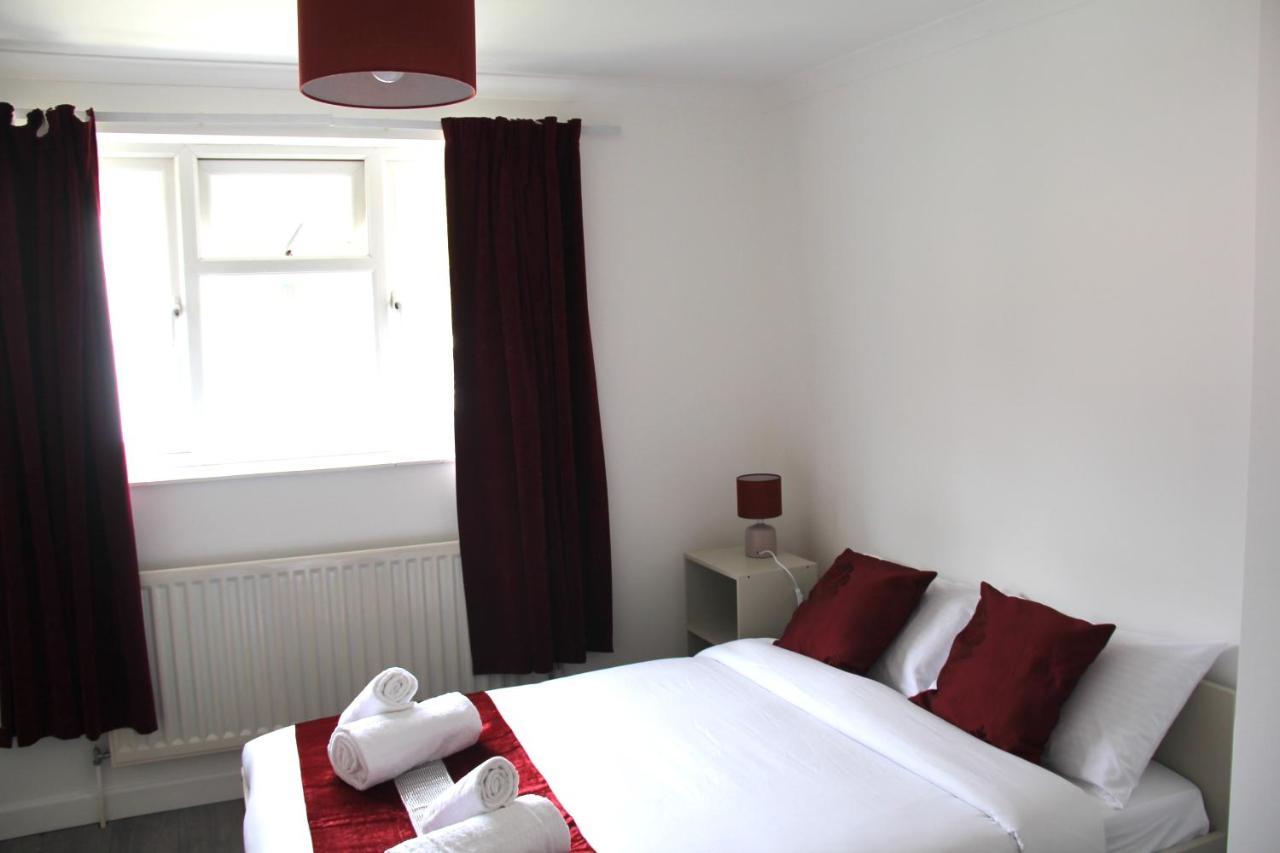 Вилла Coolfin House-Close To Excel, Contractors, Relocators, Paid Parking Лондон Экстерьер фото