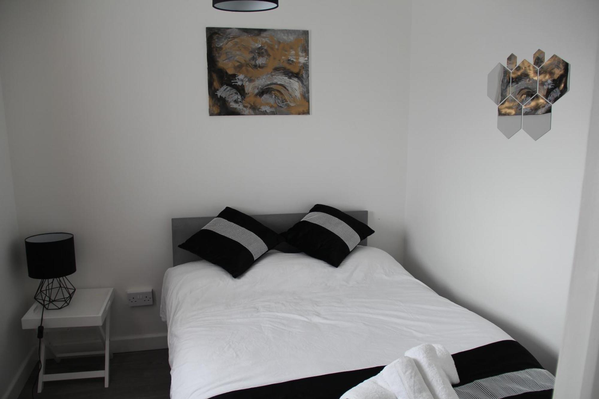 Вилла Coolfin House-Close To Excel, Contractors, Relocators, Paid Parking Лондон Экстерьер фото